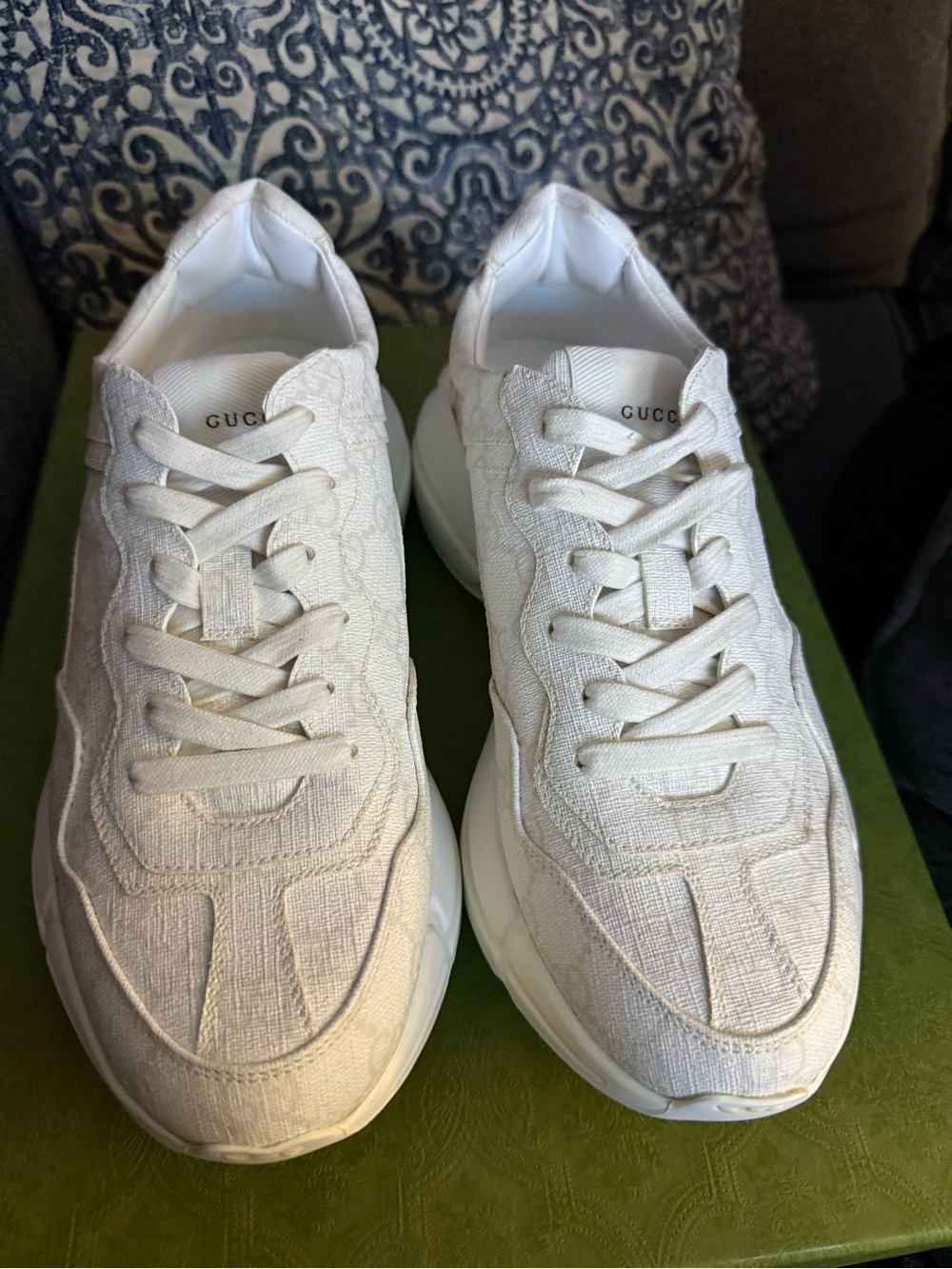 Gucci Men's White Rython Textured Low-Top Sneakers